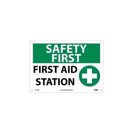 FIRST AID STATION, 7X10, 0045